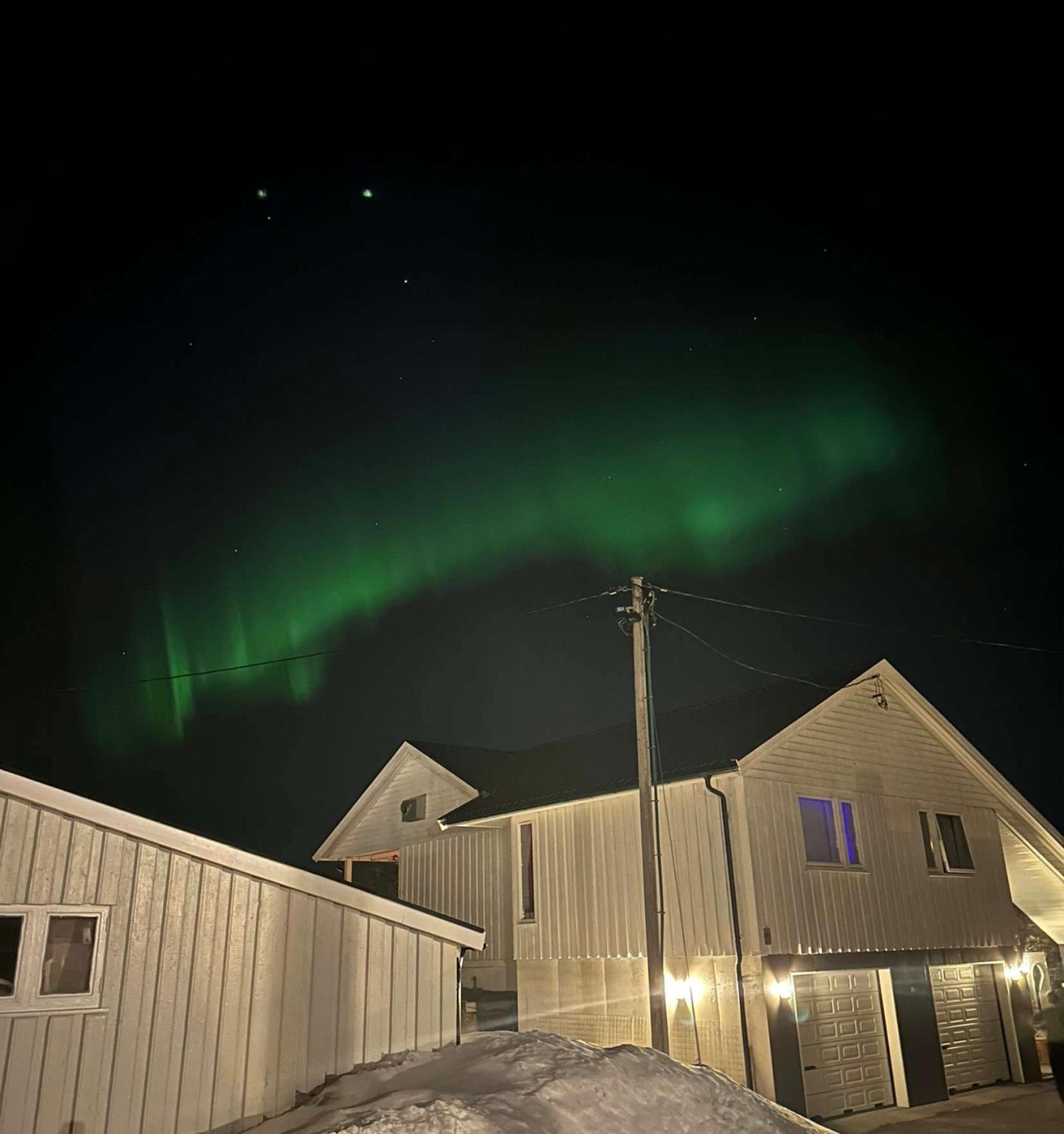 Gateway Senja Apartment Finnsnes Exterior photo